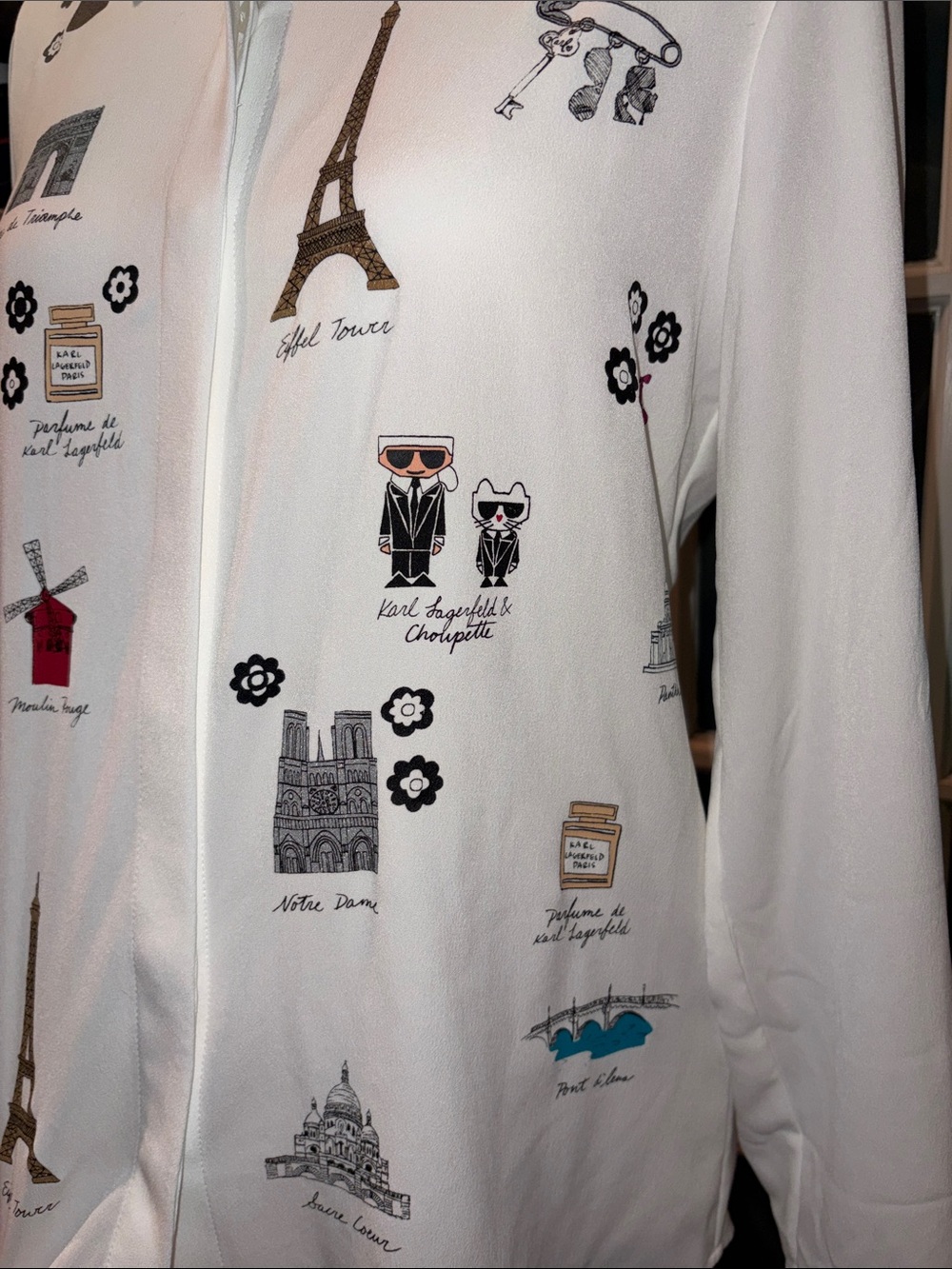 Karl Lagerfeld Paris Motif Logo Fashion Blouse NWOT - Picture 2 of 7